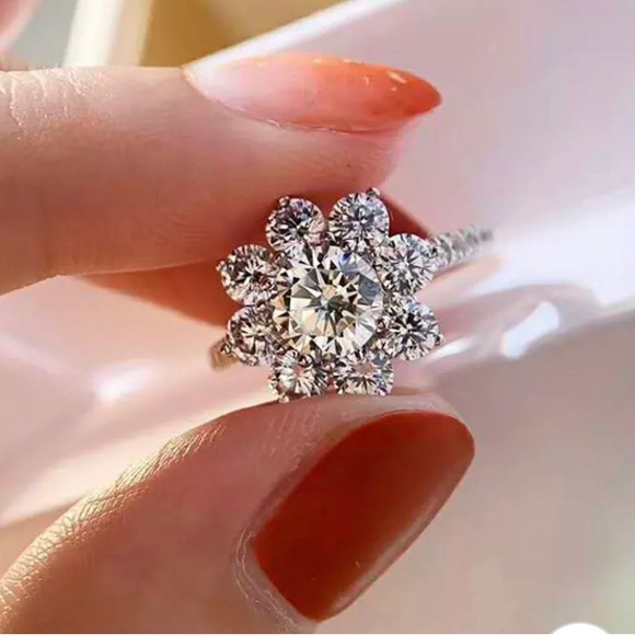 2 Ct Sun Flower Ring De Luxury Piece - Picture 4 of 6